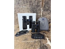 Fernglas Zeiss Victory RF 10x42 NEU von WAFFEN FLÜHR ANSBACH