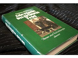 Die Harfe im grünen Feld - Roman eines Freiheitskampfes Hans Bütow