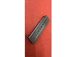P38 Magazin – Mauser-Fertigung – Adler/135 – Seriennummer am Magazinboden