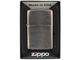 Original ZIPPO Benzinfeuerzeug "ZIPPO" made in USA Benzin Sturmfeuerzeug Chrom gebürstet NEU!