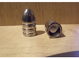 .575 Minie - Geschosse, 633grain, flacher Hohlboden
