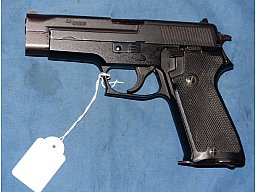 Sig-Sauer P220 cal. 9mm