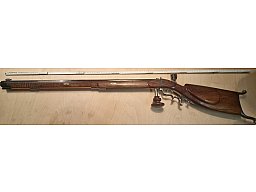 Nachbau Schweizer Scheibenbüchse Stutzer von Hannes Krebs cal.38 Perkussion Gewehr