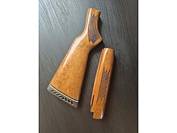 Mossberg 500 Vorder und Hinterschaft Holz