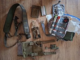 Versch. militärische Kleinteile aus dem Mali Einsatz