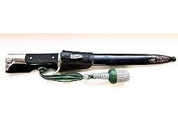 Bajonett/Seitengewehr K98 im Koppelschuh mit Quaste