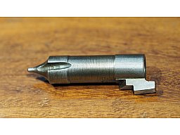 2. Weltkrieg ! Original Schlagbolzen / Zündstift für P08, Luger 08, von 1940 in orig.Zustand ! TOP !