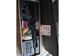 Hochwertiges Airsoft-Gewehr (M4/M16 Serie) – Offizielle TROY-Lizenz – Wie neu!