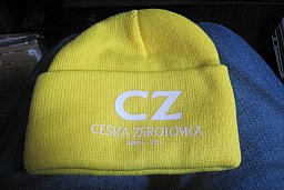 CZ Woll Mütze gelb
