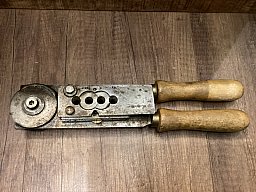 4 - fach .45 ACP GIEßZANGE / Kokille Dia.452 - 250gr RN GC mit Rand von Klaus Wich mit Griffen