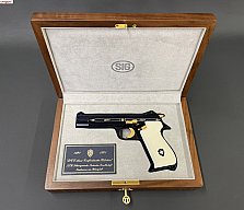 SIG P210 Jubiläumspistole „700 Jahre Eidgenossenschaft“