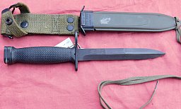 Bajonett mit Scheide, original US M8 AI für M 16 von Eickhorn Germany, neuwertig!