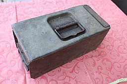 WKI. Doppel Gurtkasten zum MG 08 + MG 08/15. In gutem Zustand