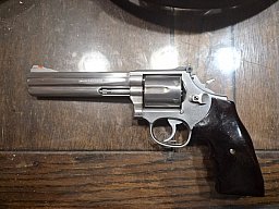 Smith & Wesson 686 Revolver .357mag 6 Zoll Lauf