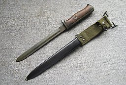 Norwegisches Krag Jörgensen Bajonett Seitengewehr M.1894 Wehrmacht Kongsberg mit Hohlkehle selten ph