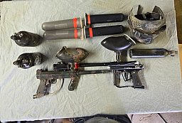 Paintball Spar-Paket: Tippmann 98 Custom + New Legion Iron M2 Markierer inkl. HP-Flaschen, Maske usw