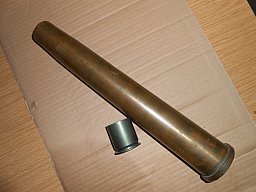 40mm Bofors und GraPi Hülse