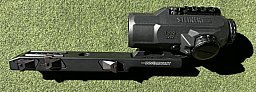 Steiner T332 mit Innomount Multifunktionsmontage für Weaver - Picatinnyschiene