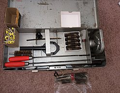 Bolzenschussgerät mit 3 Rohren DDR komplett mit Zubehör