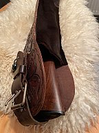 Gewehrtasche aus geprägtem Leder und Fell