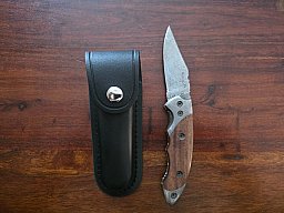 Damast Taschenmesser La main de Damas, schönes Klappmesser