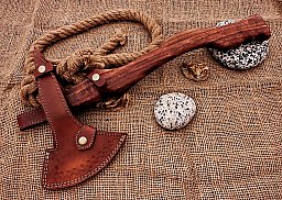 Wikinger Axt Damast Stahl mit Scheide handgeschmiedet Mittelalter Axt MAQ2602