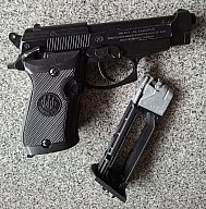 Umarex Beretta Mod. 84FS CO2-Pistole – Kal. 4,5mm (.177) BB – Dicht & guter Zustand!