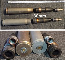2x 30mm Bordkanone MIG Flugzeug Deko Inert 3cm Flak