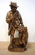 Große Jagd Holzfigur Jäger mit erlegten Hirsch