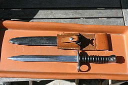 Schweizer Bajonett für M57 mit Lederkoppelschuh