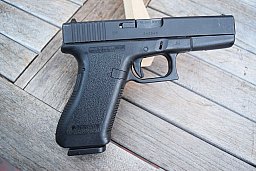 Pistole Glock Model 17 P9M Behörde BStU (Stasi Unterlagen) 9mm Sammlerwaffe