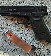 Issc M22 - 9 P.A.K 9mm - Sehr selten
