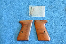 HOLZGRIFFSCHALEN FÜR WALTHER PP -4-