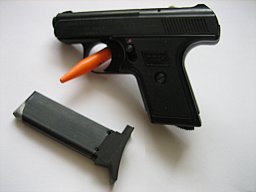 ** Reck PERFECTA Schreckschußpistole -- Modell FBI 800 -- PTB 387 **