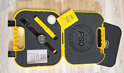 Glock P80 40-Jahre Sammleruhr limitierte Auflage