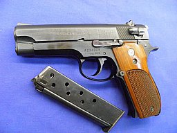 Pistole S&W 9 m/m Para