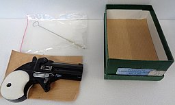 Derringer Clauberg, alt, PTB 17-72, Top- Zustand.