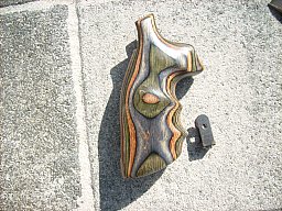 Hogue Griffschale für S&W 686 und andere aus exotischem Hartholz