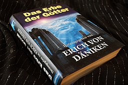 Das Erbe der Götter - auf kosmischen Spuren rund um die Welt Erich von Däniken
