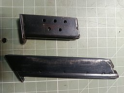 Zwei Magazine 22 LR Herkunft Unbekannt