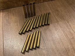 Hülsen 9,3x72R abgeschossen und entzündert 18St.