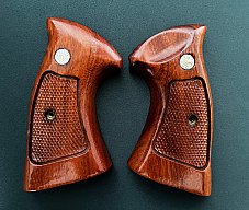 Griffschalen Holzgriffschalen S&W K/L Frame (Rahmen)