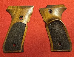 Schöne Nill Griffschalen Nussbaum, für Pistole Beretta 92 FS . Top Zustand