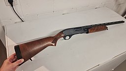 Remington 870 Express Magnum in 12/76 , Vorderschaftrepetierflinte