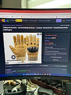 Schieß und taktische Handschuhe