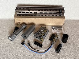Airsoft Artisan G95 Handschutz & Beigaben LM Vampir, TL Missionlight, B&T Mars Dummys VFC HK416 G95K