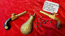 Zwei Perkussions-Derringer im Kal. 44