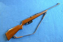 SCHÖNE SELBSTLADEBÜCHSE VOERE .22LR