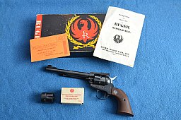 SEHR SCHÖNER REVOLVER RUGER SINGLE SIX .22LR MIT WECHSELTROMMEL .22 MAGNUM WIE COLT SAA