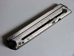 Magazin Pistole 08 Luger Holzboden